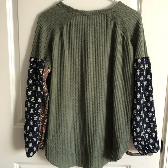 Knox Rose long sleeve blouse - Picture 3 of 7